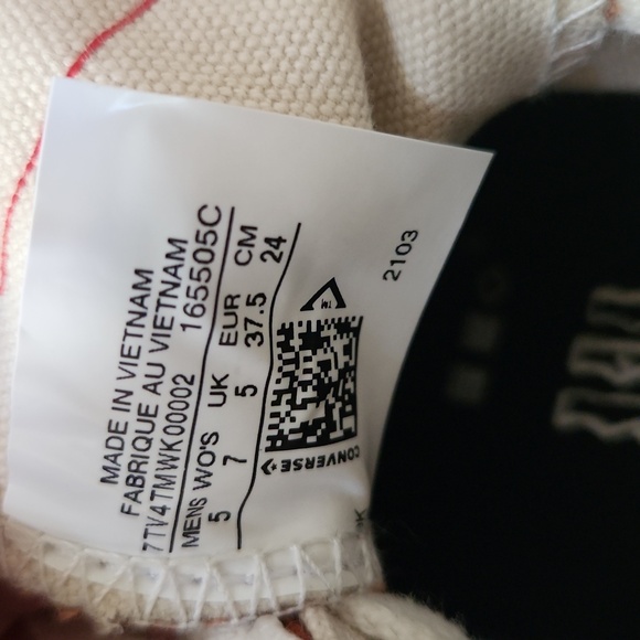 Chuck Taylor Converse Womens Size 5 - Picture 11 of 11
